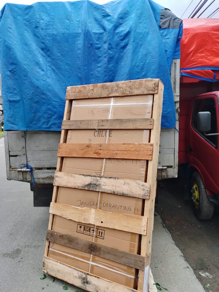 Kiriman Barang Besar